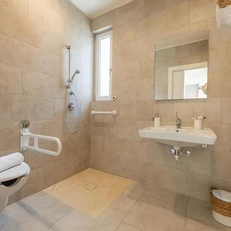 Villa Regina Sul Mare Torre Santa Sabina